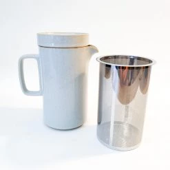 Super Simple HASAMI PORCELAIN TEA POT - TALL TABLETOP