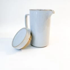 Super Simple HASAMI PORCELAIN TEA POT - TALL TABLETOP