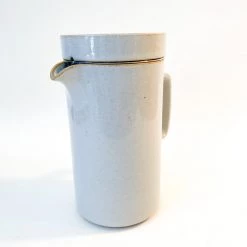 Super Simple HASAMI PORCELAIN TEA POT - TALL TABLETOP