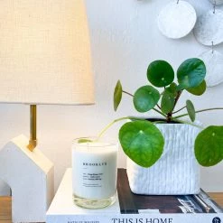 Super Simple ESCAPIST CANDLE - BROOKLYN 5 Super Simple ESCAPIST CANDLE - BROOKLYN