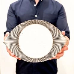 Super Simple WHITE EYE ART 13 Super Simple WHITE EYE ART