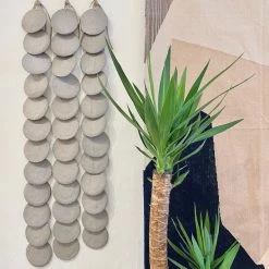 Super Simple SINGLE STRAND DISC WALL ART - GREY 5 Super Simple SINGLE STRAND DISC WALL ART - GREY