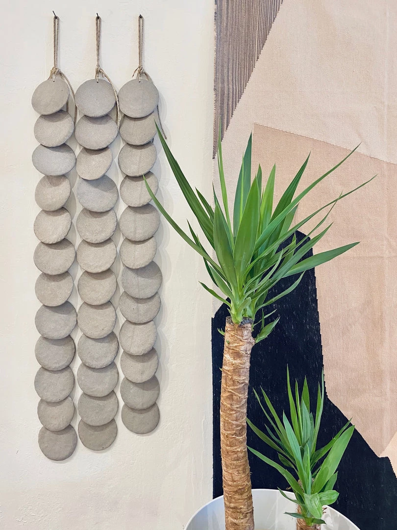 Super Simple SINGLE STRAND DISC WALL ART - GREY 3 Super Simple SINGLE STRAND DISC WALL ART - GREY