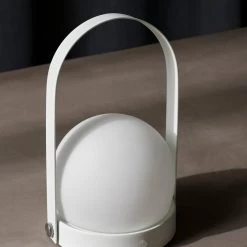 Super Simple CARRIE PORTABLE LAMP - WHITE