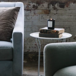 Super Simple HOME FRAGRANCE NOIR CANDLE - SANTAL