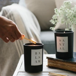 Super Simple NOIR CANDLE - BALSAM