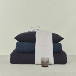 Super Simple LINEN BEDDING - NAVY
