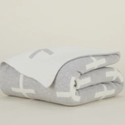 Super Simple CROSS THROW BLANKET DECOR