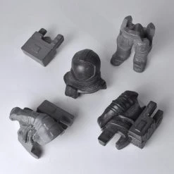 Super Simple ASTRONAUT PUZZLE DECOR