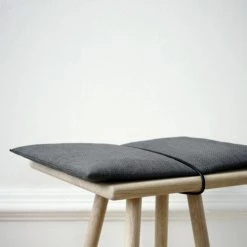 Super Simple FURNITURE GEORG STOOL