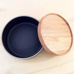 Super Simple HASAMI PORCELAIN SMALL BOWL + LID - BLACK