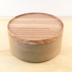 Super Simple TABLETOP HASAMI PORCELAIN MEDIUM BOWL + LID - SAND