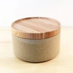 Super Simple HASAMI PORCELAIN SMALL BOWL + LID - SAND TABLETOP