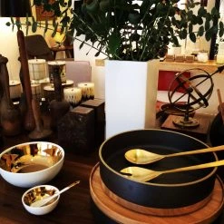 Super Simple HASAMI PORCELAIN PLATES