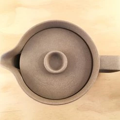 Super Simple TABLETOP HASAMI PORCELAIN TEAPOT - SAND