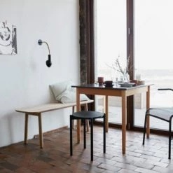 Super Simple HVEN BENCH FURNITURE