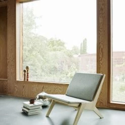 Super Simple MISKITO LOUNGE CHAIR