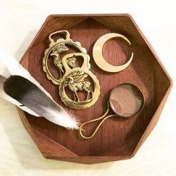Super Simple FACETED WALNUT TRAY DECOR